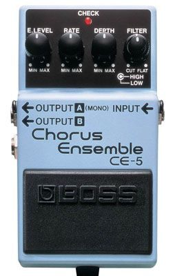 BOSS CE-5 Гитарная педаль "стереохорус"